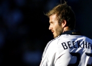 熊猫体育互动-雄鹿翻盘北京队，浓眉哥惊艳四座，一场跨越文化的篮球对话