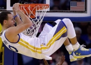 熊猫TV-从卡塔尔生死战到巴黎焦点夜，体育意志的跨时空共鸣