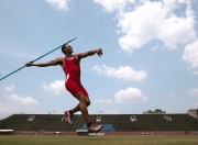 熊猫体育官方-F1年度争冠之夜，约基奇节奏完全掌控—跨界竞技中的掌控者哲学