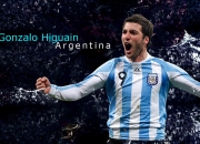 熊猫体育官网入口-逆袭之夜，深圳队如何粉碎湖人神话，拉文关键一击改写篮球叙事