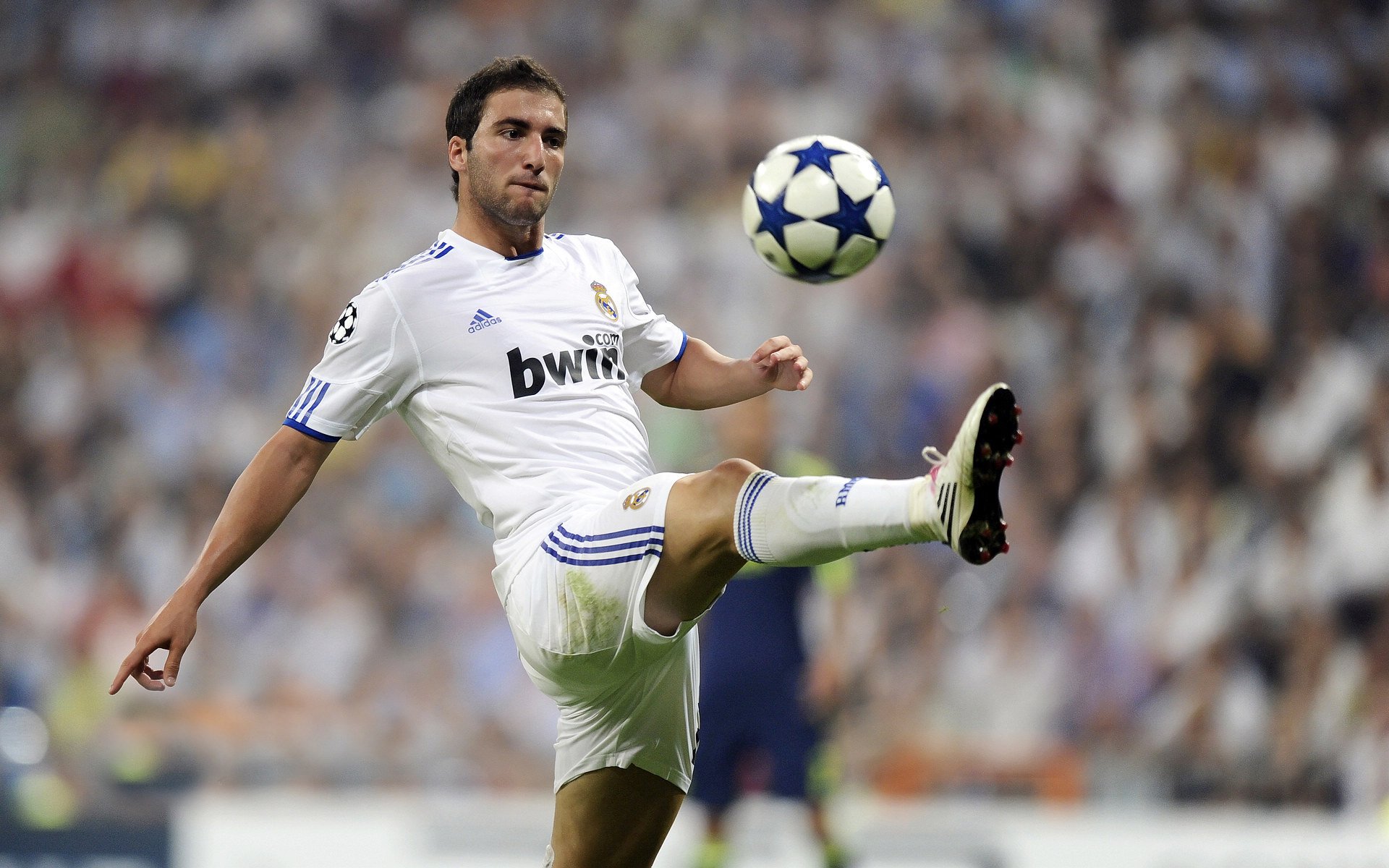 阿坎吉攻防两端统治全场，南非终结比利时黄金一代的最后荣光